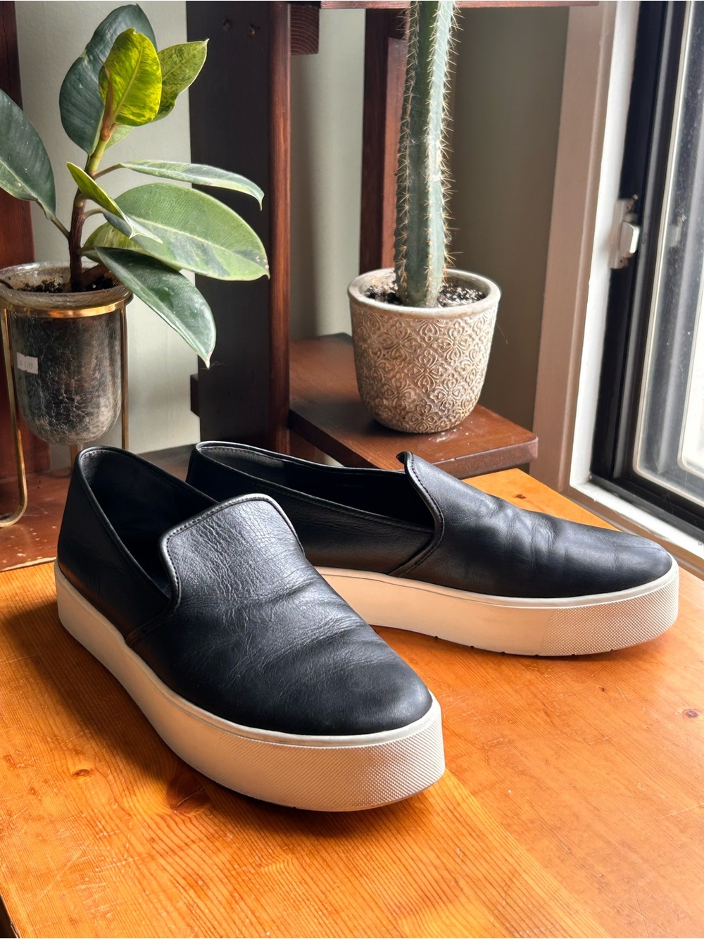 Vince Brenden Black Leather Slip-On Platform Sneakers- size 10